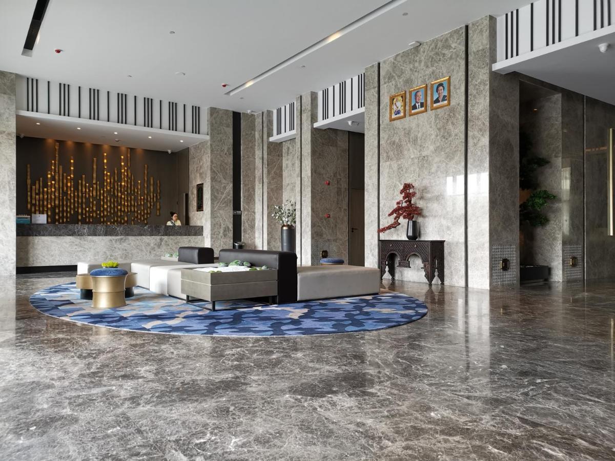 Tian Yi International Hotel 天艺国际酒店 Phnom-Penh Buitenkant foto