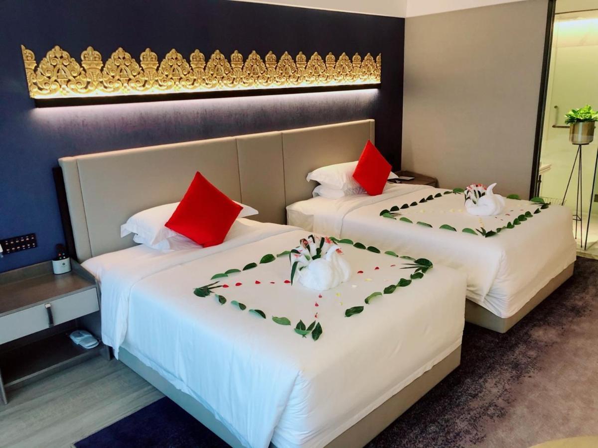 Tian Yi International Hotel 天艺国际酒店 Phnom-Penh Buitenkant foto