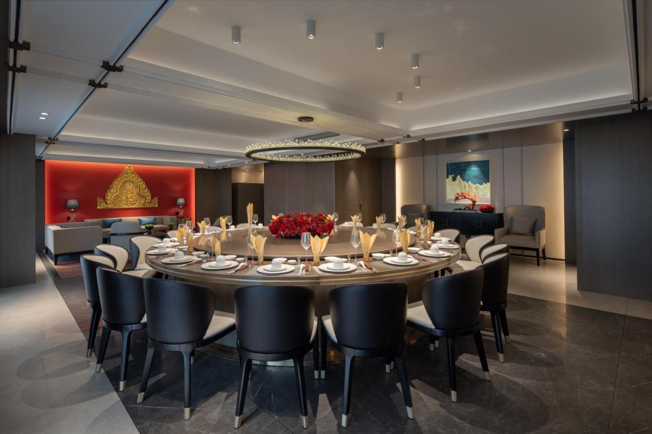 Tian Yi International Hotel 天艺国际酒店 Phnom-Penh Buitenkant foto